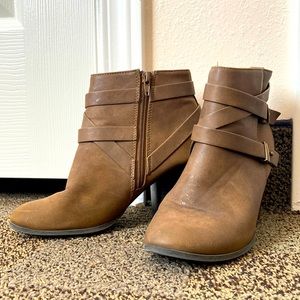 Ankle boots